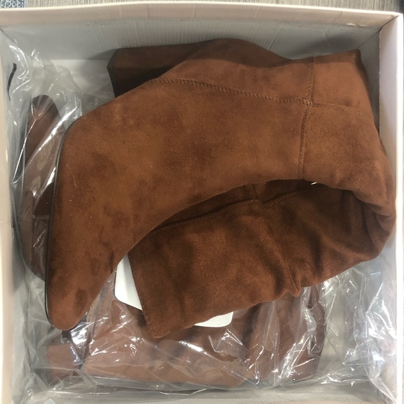 JustFab size 9 brown boots NWOT - Picture 1 of 3